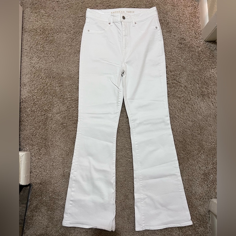 BRAND NEW American Eagle Boot Cut Leg Jeans